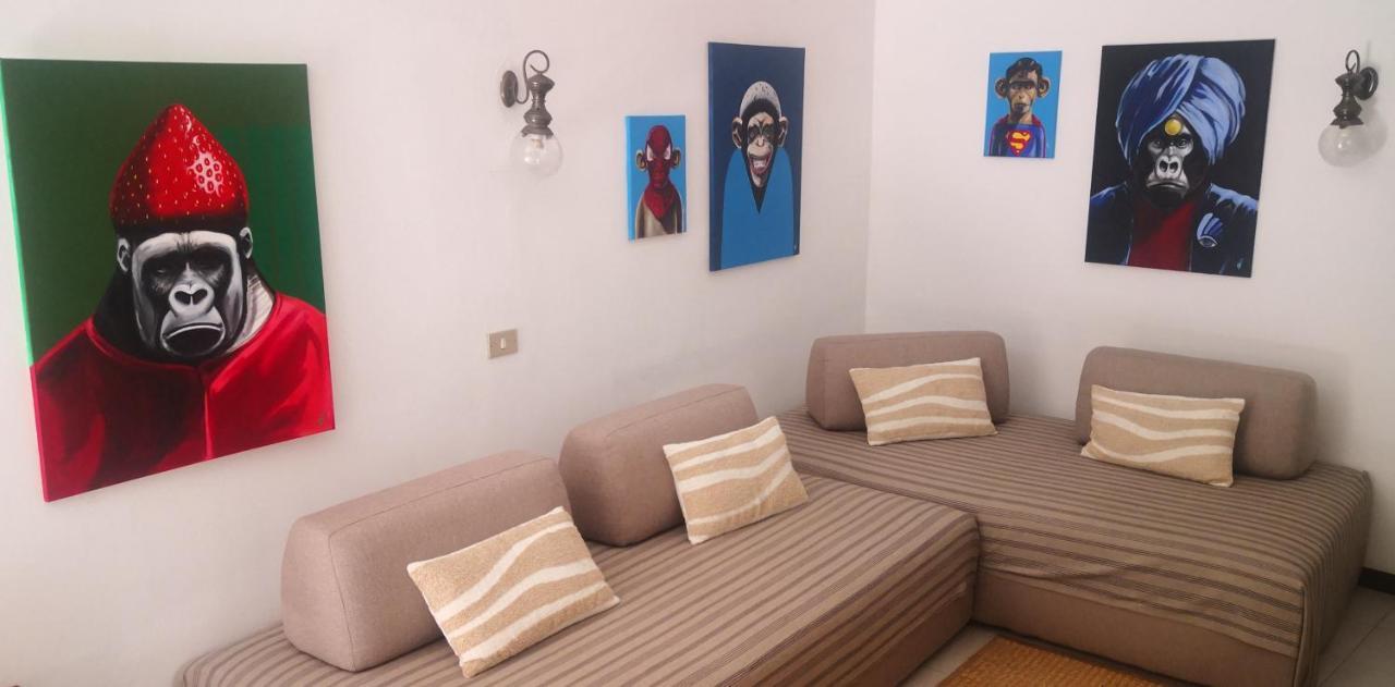 Residenza Esse Βίλα Angera Εξωτερικό φωτογραφία