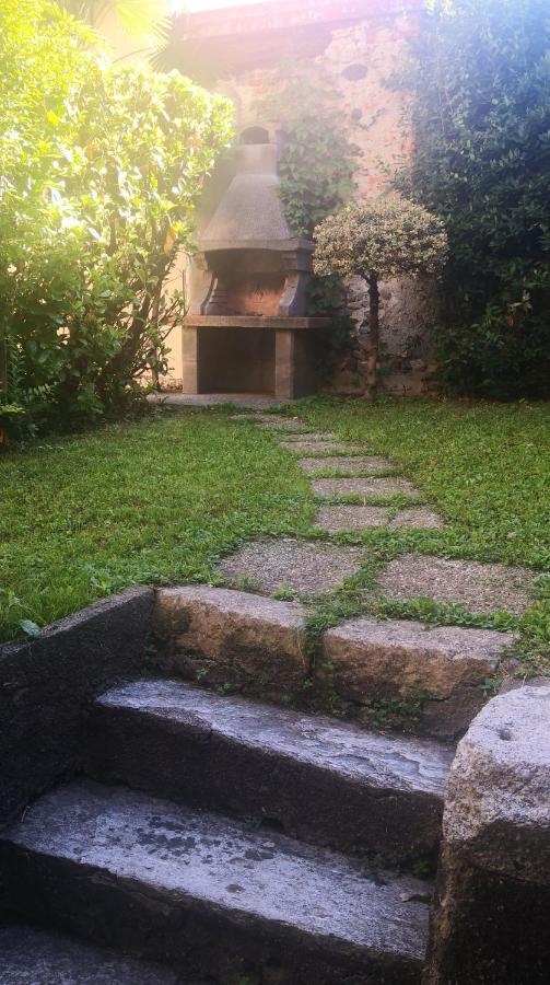 Residenza Esse Βίλα Angera Εξωτερικό φωτογραφία