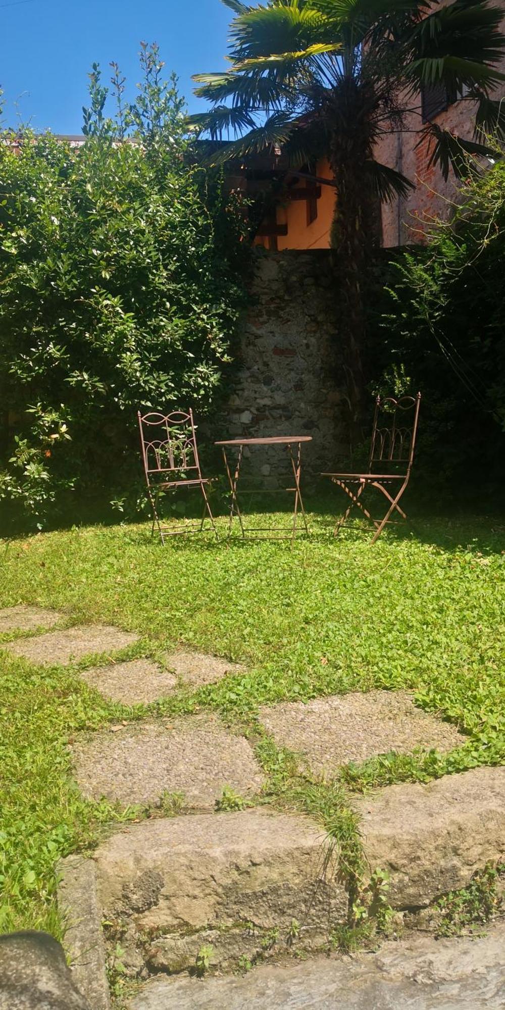 Residenza Esse Βίλα Angera Εξωτερικό φωτογραφία
